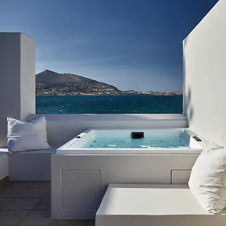 Art Group Living Apartment *