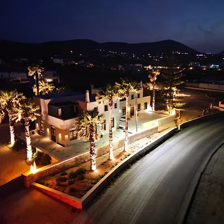 Art Group Living * Naousa (Paros)