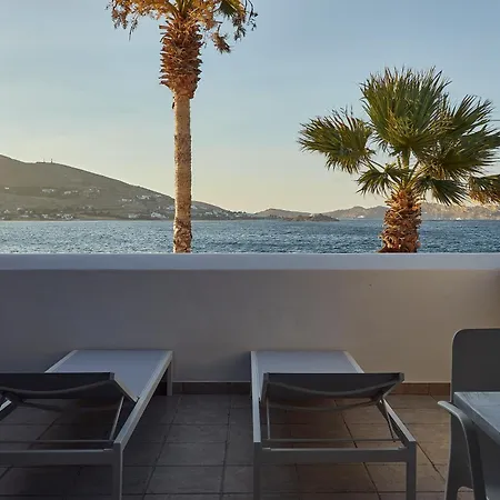 Art Group Living Apartment Naousa (Paros)