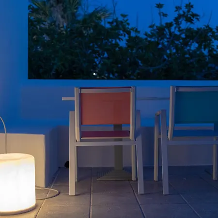 Art Group Living * Naousa (Paros)